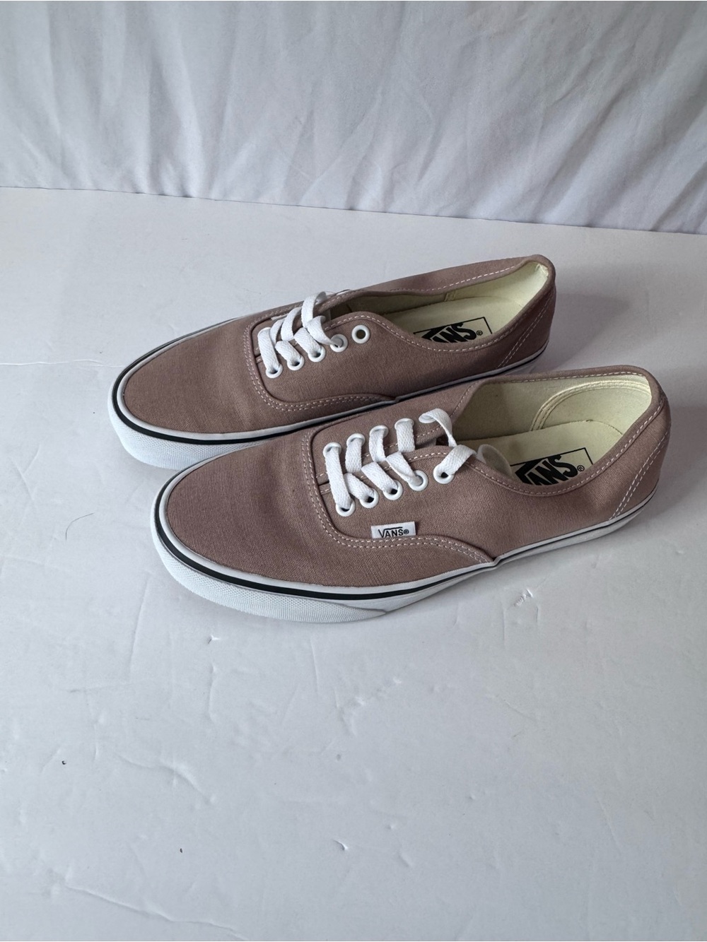 Vans Authentic Men's Canvas Sneakers in Mauve size 8.5